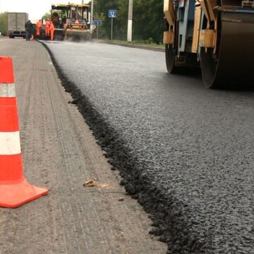 АМКУ оштрафував дві фірми за змову на закупівлях ремонту доріг на Івано-Франківщині