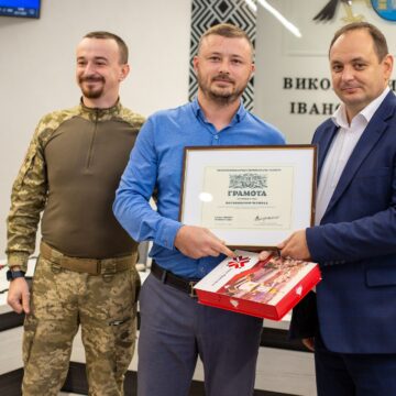 Франківці отримали нагороди від Головнокомандувача ЗСУ Валерія Залужного