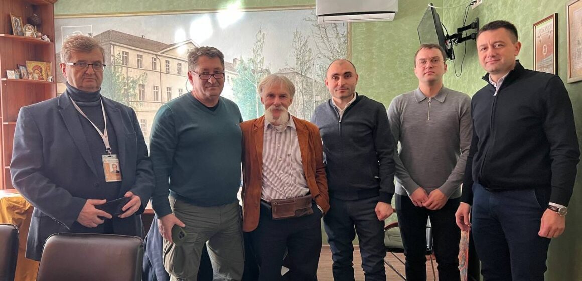 Литовський професор поділився із франківськими медиками методами лікування згортання крові