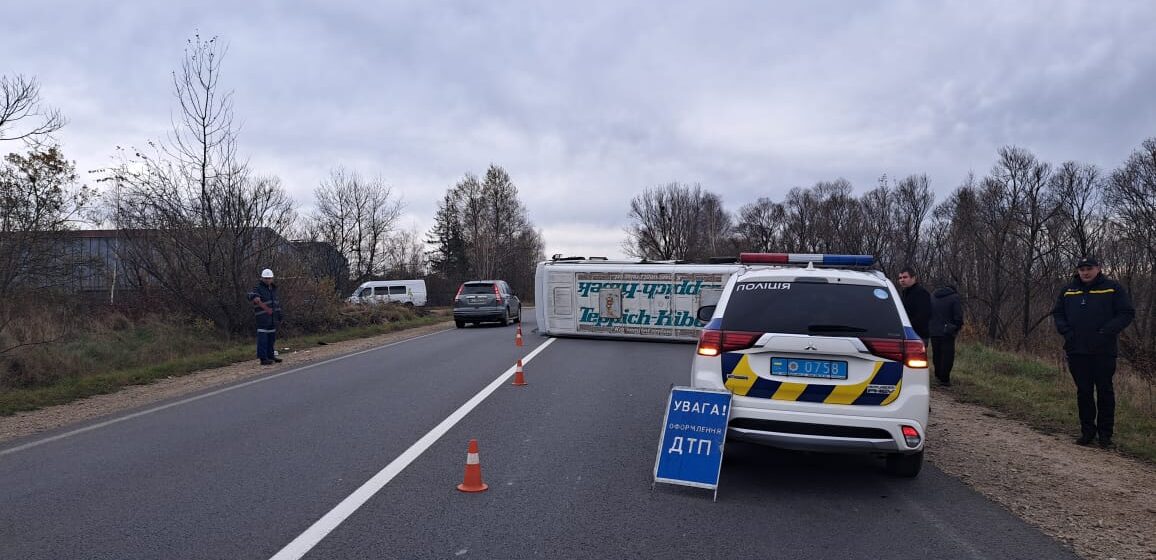 У Франківську водій наїхав на неповнолітнього, а на Долинщині не розминулись «КрАЗ» та автобус