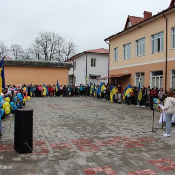 У Делятинській громаді відкрили новий спортивний зал