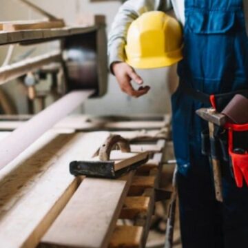 На Прикарпатті 1100 безробітних долучились до «Армії відновлення»