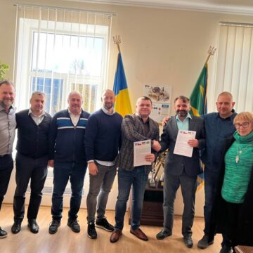 У Яремче підписали меморандум про співпрацю з чеською організацією “Міжнародна дипломатична місія публічної дипломатії”