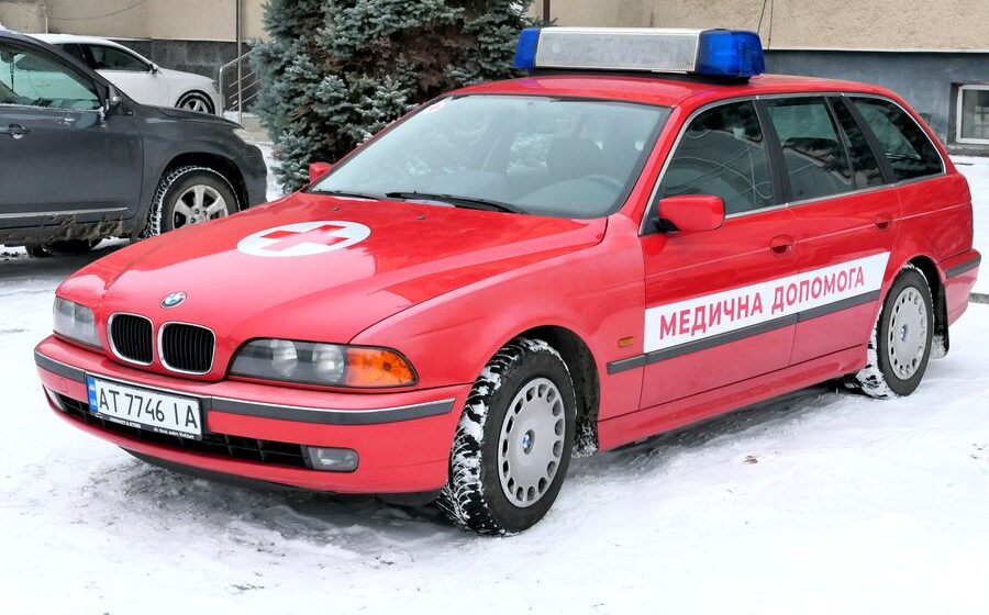 Тисменицька громада отримала медичний автомобіль від партнерів з Німеччини (ФОТО)
