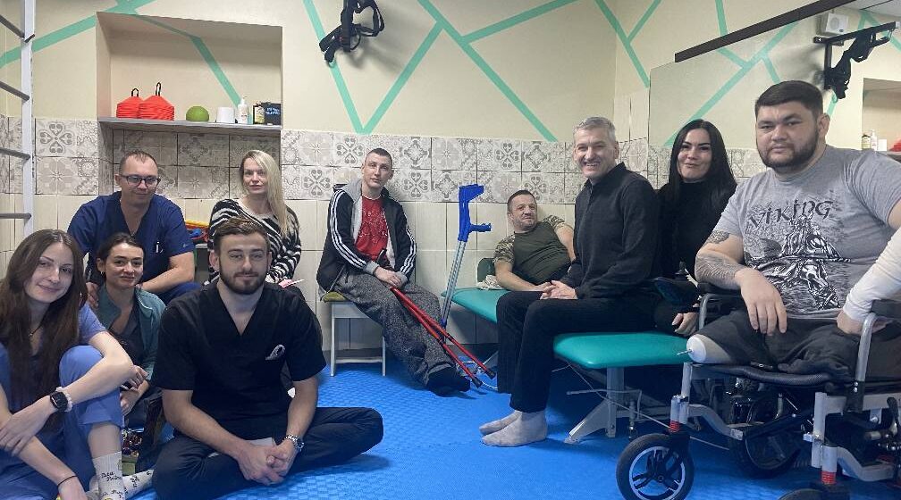 Жива музика та українські пісні: у реабілітаційному відділенні ЦМКЛ відбувся концерт (ФОТО)