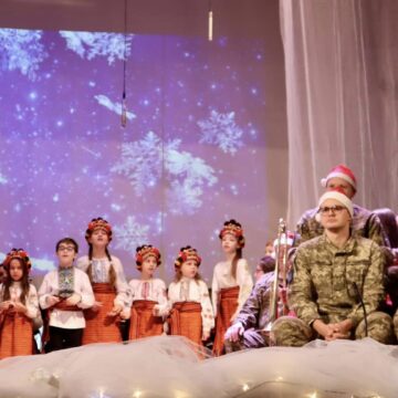 У Коломиї показали різдвяний мюзикл у супроводі військового оркестру «Едельвейс» (ФОТО)