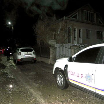 Збив чоловіка і намагався приховати сліди злочину: поліцейські затримали винуватця смертельної аварії на Коломийщині (ФОТО)