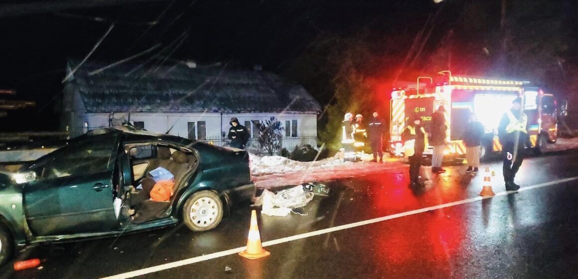 У Долині сталася смертельна аварія: водій легковика загинув на місці