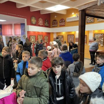 Долиняни відвідали з екскурсією Коломию