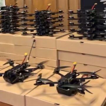 Івано-Франківськ отримав першу партію дронів-камікадзе для військових