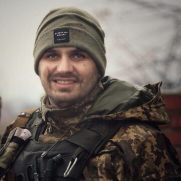 «Війна навчила мене цінувати кожну мить життя, шукати позитив у найдрібніших деталях» «Війна навчила мене цінувати кожну мить життя, шукати позитив у найдрібніших деталях»