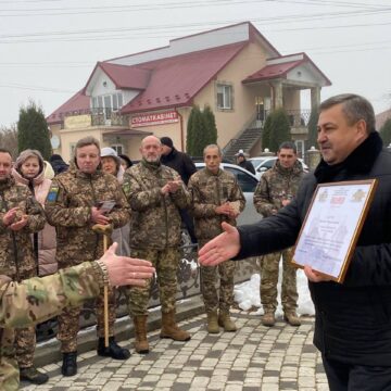 Городенківська громада біля каплиці Покрови Пресвятої Богородиці «Всіх Воїнів» відзначила День Збройних Сил України