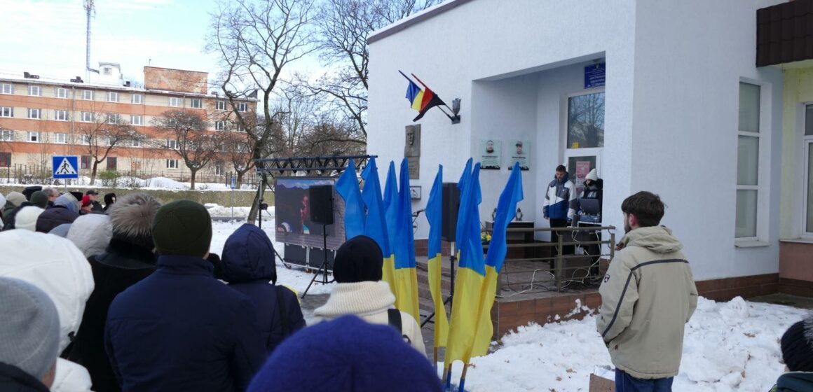 Ще дві інтерактивні пам’ятні дошки загиблим на війні землякам відкрили у Калуші