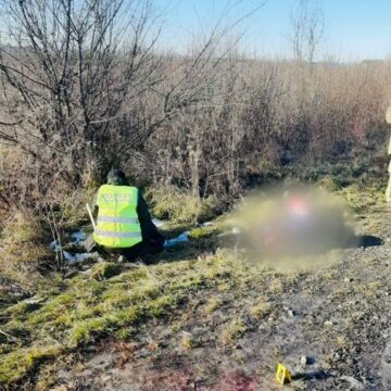 На об’їзній дорозі міста Коломиї виявлено тіло невстановленого чоловіка