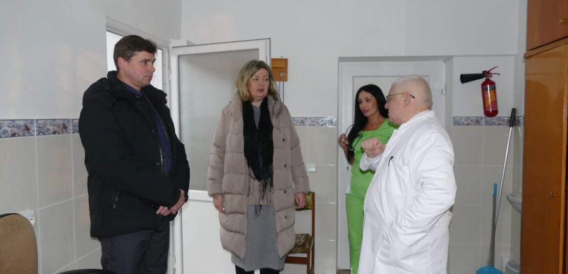 Керівництво Калуської громади вивчало потреби геріатричного центру та міської лікарні