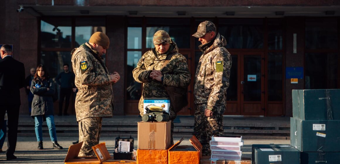Військовим для оборони неба на Прикарпатті передали обладнання на понад 3 мільйони гривень