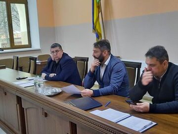 У Яремче сьогодні затвердили нові тарифи на вивезення сміття і розглянули проєкт бюджету на 2024 рік