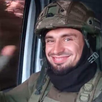 Загинув з дитячим малюнком біля серця. Пам’яті захисника з Прикарпаття Богдана Кручака Загинув з дитячим малюнком біля серця. Пам’яті захисника з Прикарпаття Богдана Кручака