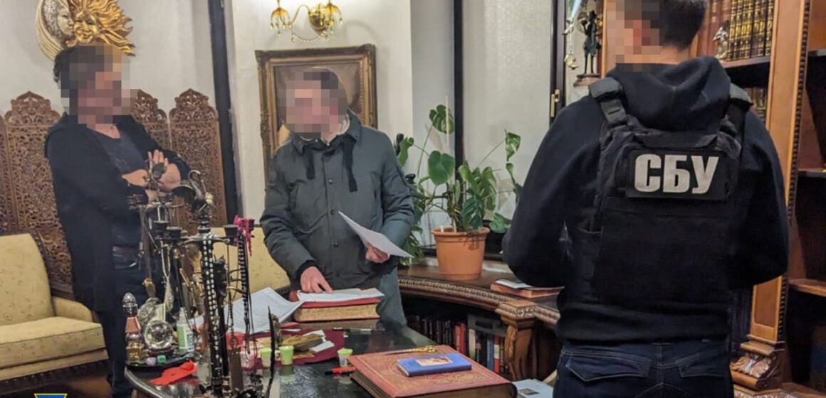 СБУ: Посадовці Міноборони розікрали 1,5 млрд на снарядах для ЗСУ. Джерело назвало прізвища
