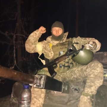 Володимир Зубко: «Моя хата скраю – перший бій приймаю» Володимир Зубко: «Моя хата скраю – перший бій приймаю»