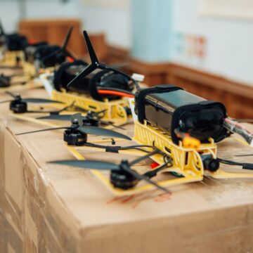 Для воїнів 102 бригади ТрО передали обладнання на майже 1,5 мільйона гривень (ФОТО)