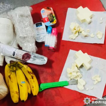Маскував «Бупренорфін» у продуктах харчування: на Прикарпатті ліквідували черговий канал наркотрафіку до СІЗО (ФОТО)