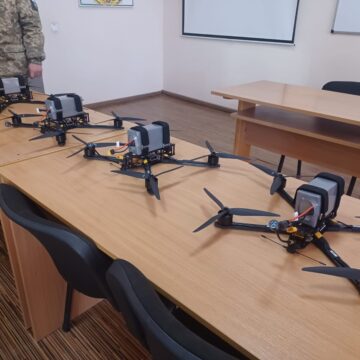 Коломийські рятувальники передали на фронт 6 FPV-дронів