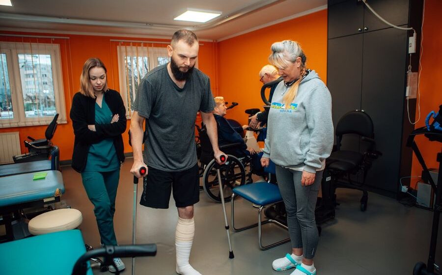 Втратив ногу під час порятунку побратима: історія незламності 27-річного бійця Євгена з Прикарпаття (ФОТО)