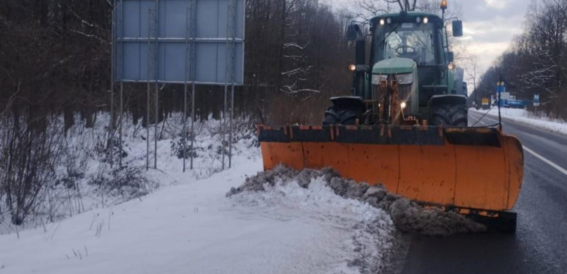 Проїзд дорогами державного значення Прикарпаття забезпечено Проїзд дорогами державного значення Прикарпаття забезпечено