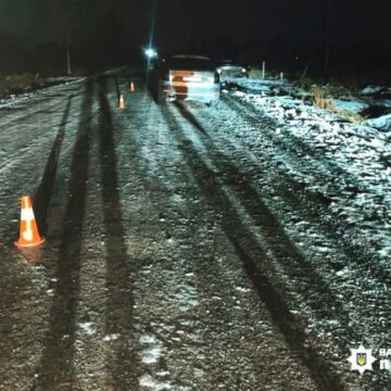У Долинській громаді в автопригоді загинув пішохід