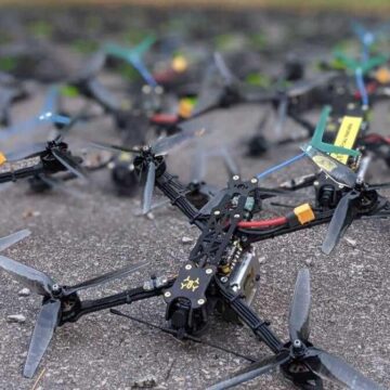 Коломийська міська рада придбає ще 750 FPV-дронів для “едельвейсів”