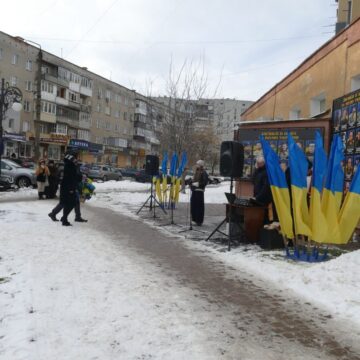 У Калуші вшанували легендарних кіборгів