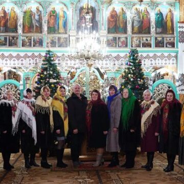 88 000 гривень, 150 євро та 150 доларів США зібрали на розколяді у Лисецькій громаді