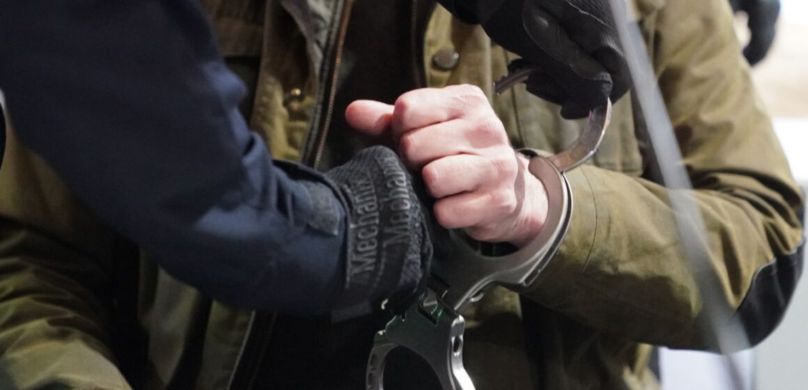 Вчинив розбійний напад на АЗС: мешканця Долинщини позбавили волі на вісім років