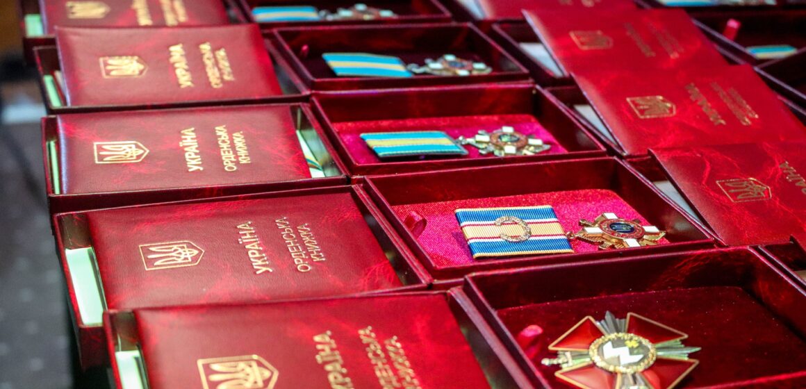 У Калуші родинам полеглих Героїв вручили державні нагороди