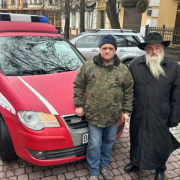 Єврейська громада Івано-Франківська передала авто на потреби ЗСУ