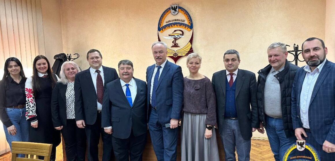 Генеральний консул Угорщини відвідав Івано-Франківський медуніверситет