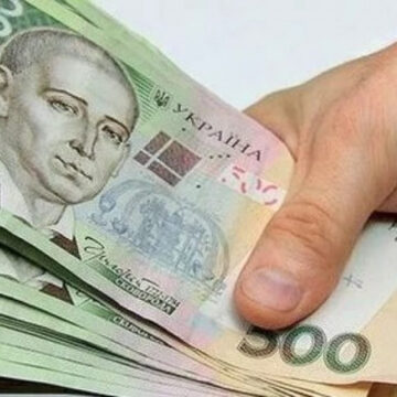 Мешканцям Прикарпаття повернули понад 34 тисячі гривень за неякісний товар та послуги