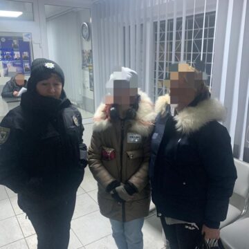 Після конфлікту з матір’ю 11-річна дівчинка пішла з дому – її розшукали поліцейські
