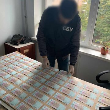 На Прикарпатті за одержання 150 тис грн хабара судитимуть службовців управління водних ресурсів