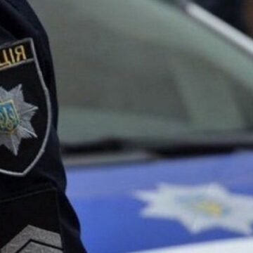 В Івано-Франківську затримали чоловіка, який перебуває в розшуку у Львові
