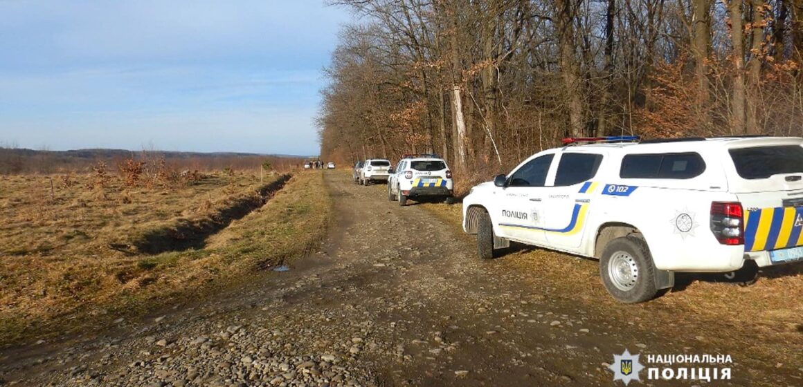 На Прикарпатті брат вбив сестру та закопав у лісі: поліцейські затримали зловмисника в Одесі