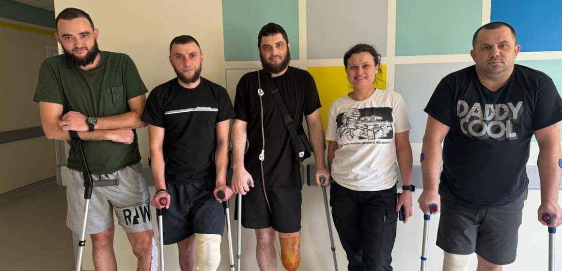 Рятує захисників від інвалідизації: у Франківську лікарка-волонтерка з Луганщини Оксана Мироненко оперує пошкоджені нерви