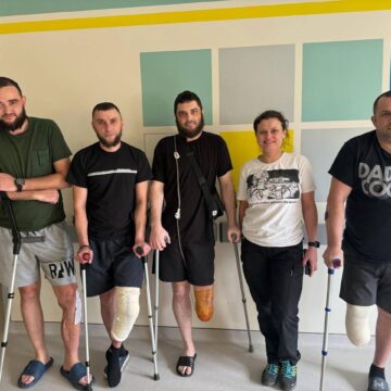 Рятує захисників від інвалідизації: у Франківську лікарка-волонтерка з Луганщини Оксана Мироненко оперує пошкоджені нерви