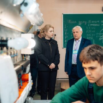 В Отинійському професійному ліцеї енергетичних технологій відкрили новостворений кабінет-лабораторію з електротехніки