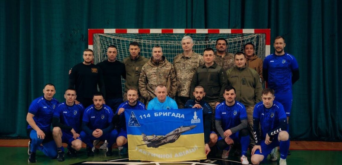 До Дня Героїв Небесної Сотні в Івано-Франківську провели спортивні змагання за участю військових, волонтерів та молоді