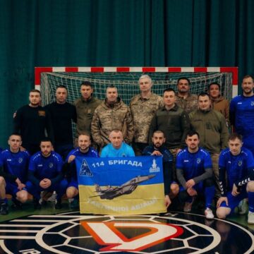 До Дня Героїв Небесної Сотні в Івано-Франківську провели спортивні змагання за участю військових, волонтерів та молоді