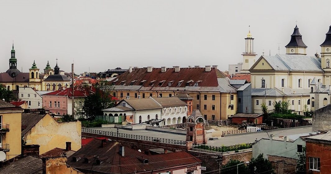 Проблема доступності пам’яток та “мініатюри” для незрячих: франківські гіди розповіли, як покращити туристичну привабливість міста Проблема доступності пам’яток та “мініатюри” для незрячих: франківські гіди розповіли, як покращити туристичну привабливість міста