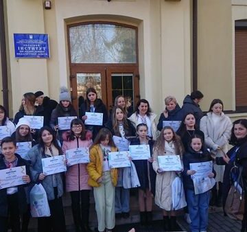 Призери всеукраїнських молодіжних конкурсів з Галича отримали нагороди