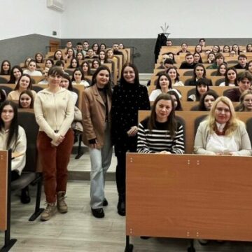 Факультет управління створили у Прикарпатському національному університеті імені Василя Стефаника